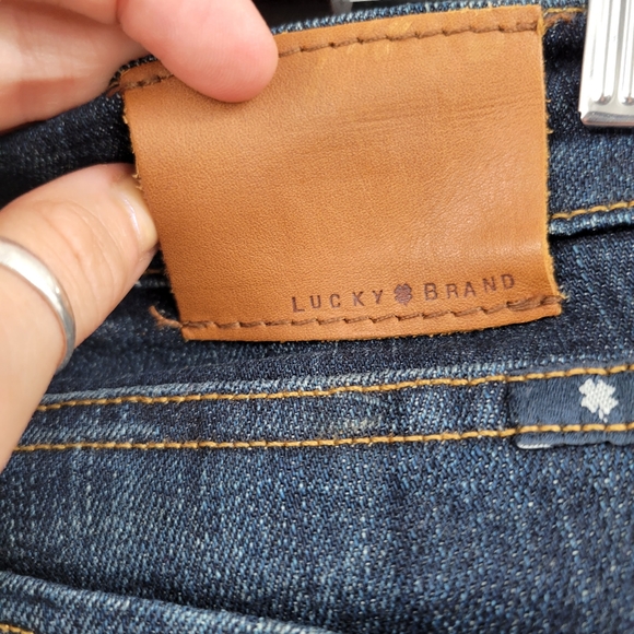 NWOT LUCKY BRAND Sweet Straight Denim Indigo Blue - Picture 13 of 16